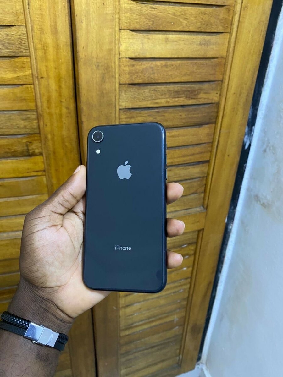 iPhone XR sans Face ID