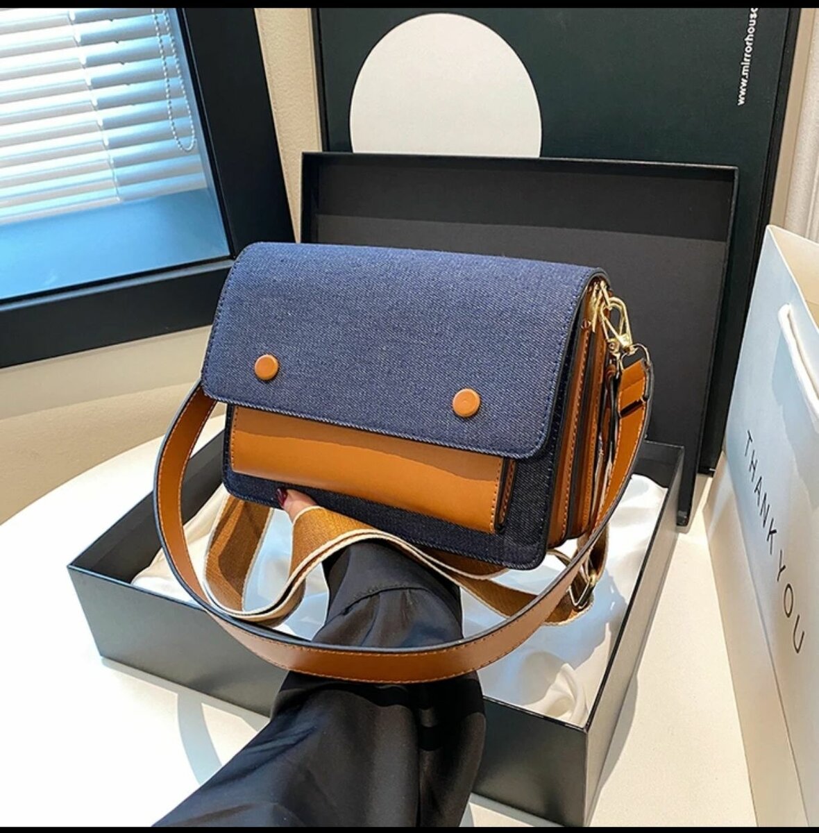 Sac bandoulière élégant femme