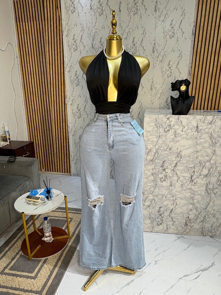 Jean évasé taille haute et top