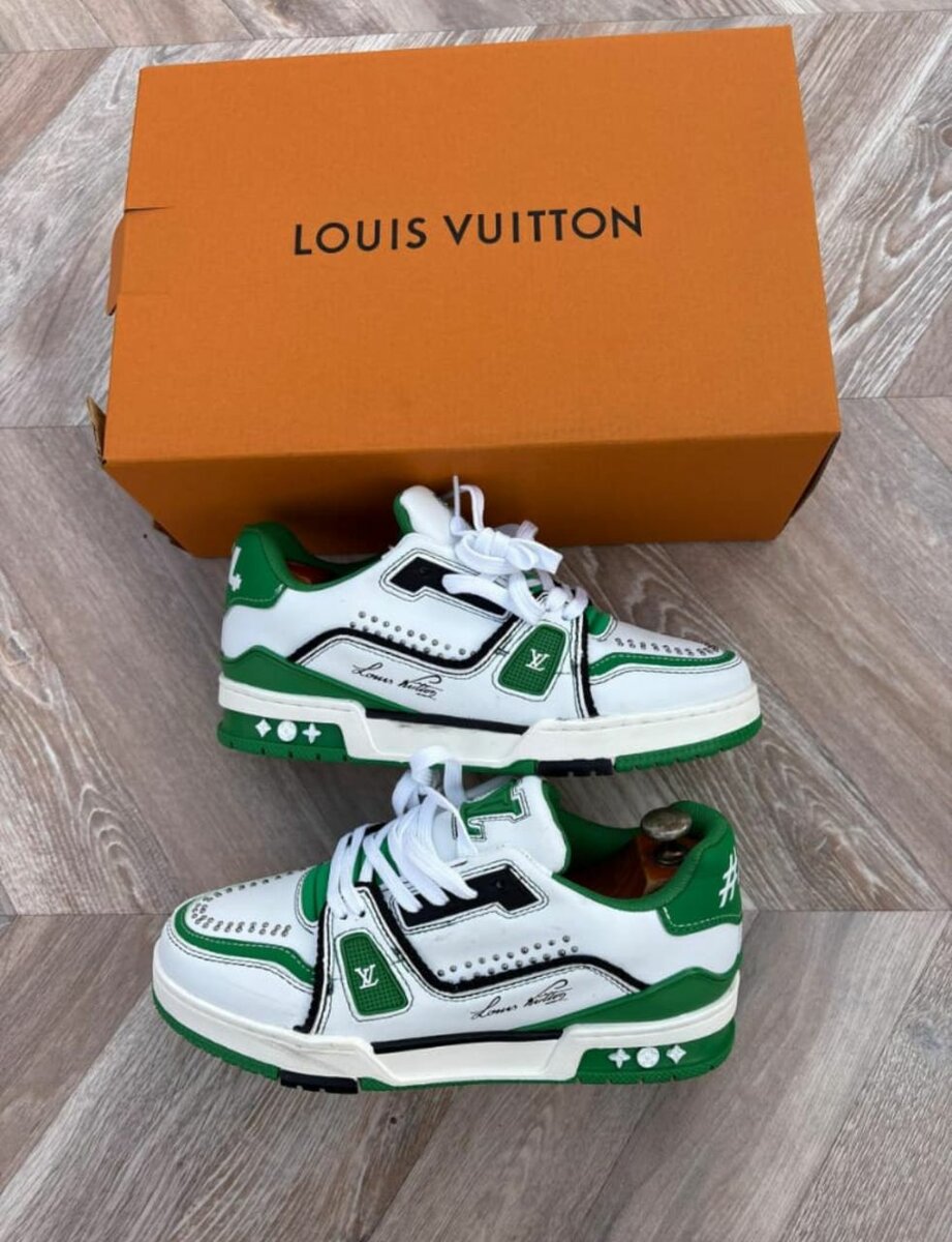 Baskets Louis Vuitton élégantes