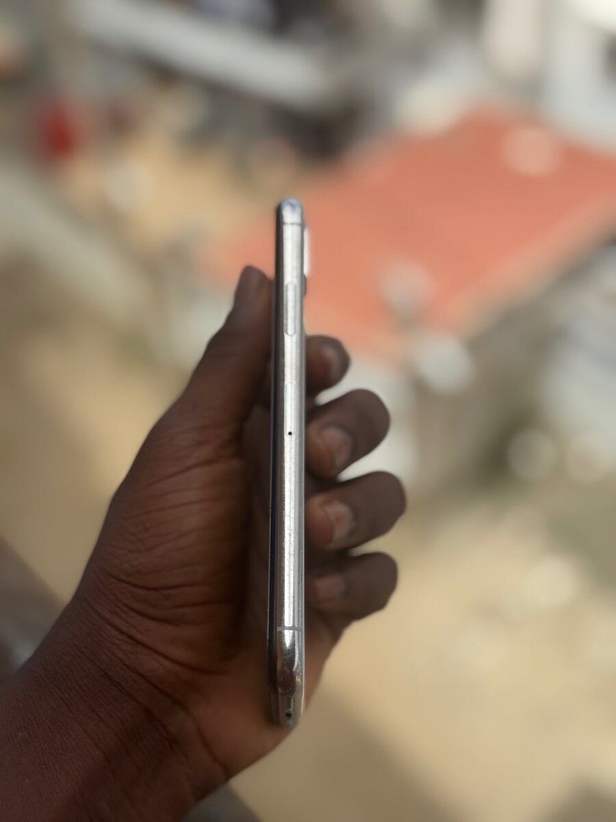 iPhone Blanc 64 Go Reconditionné