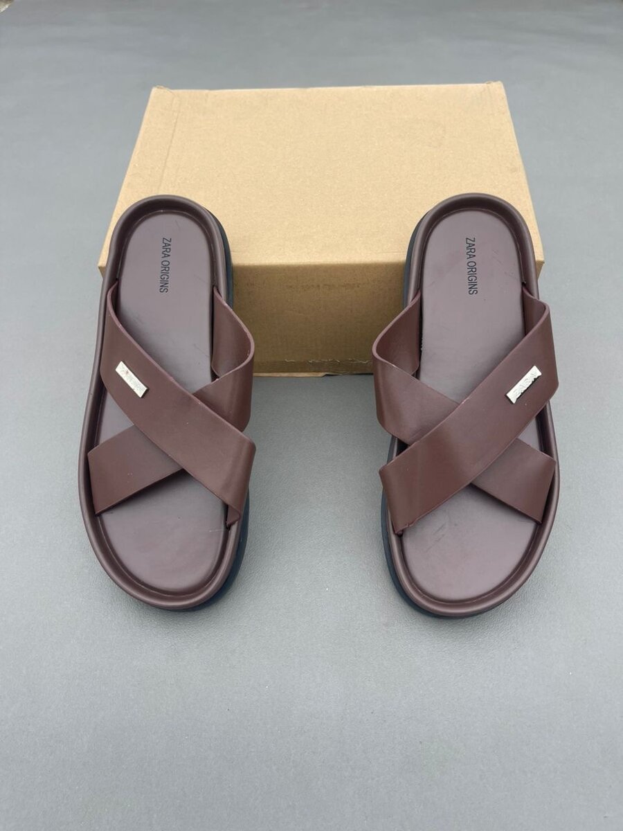 Sandales marron pour hommes
