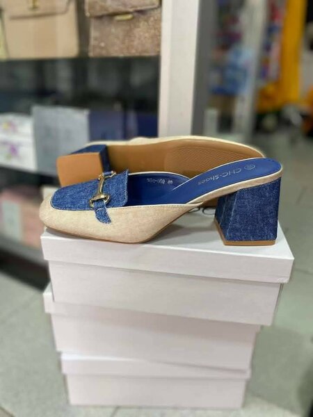 Mules à Talon en Denim Élégant