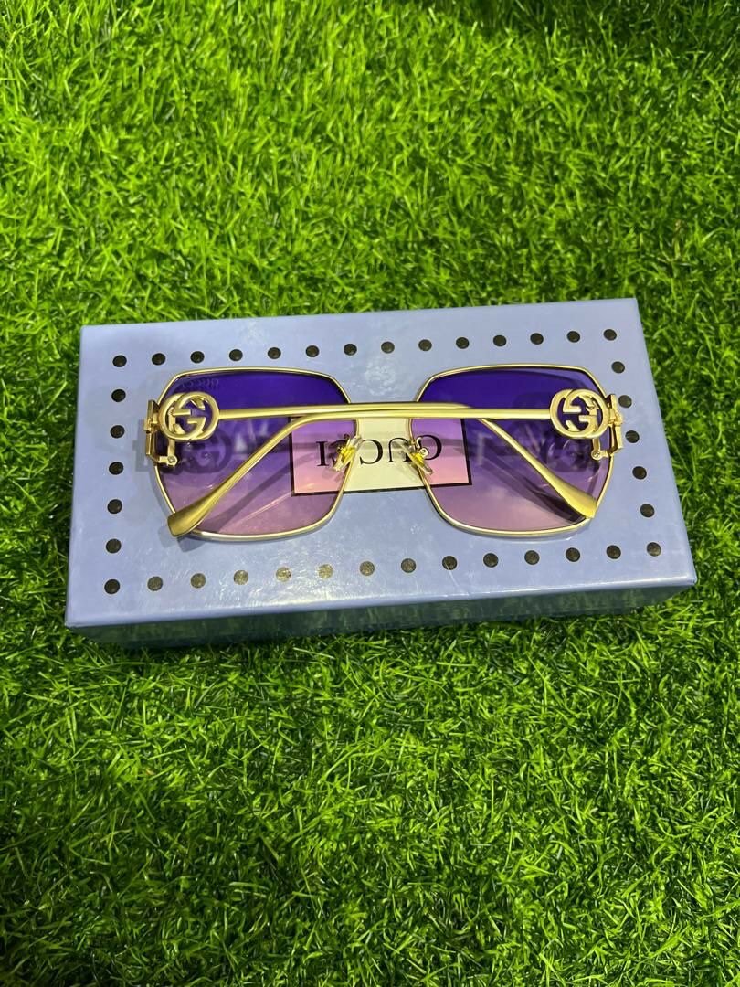 Lunettes de soleil mode dorées