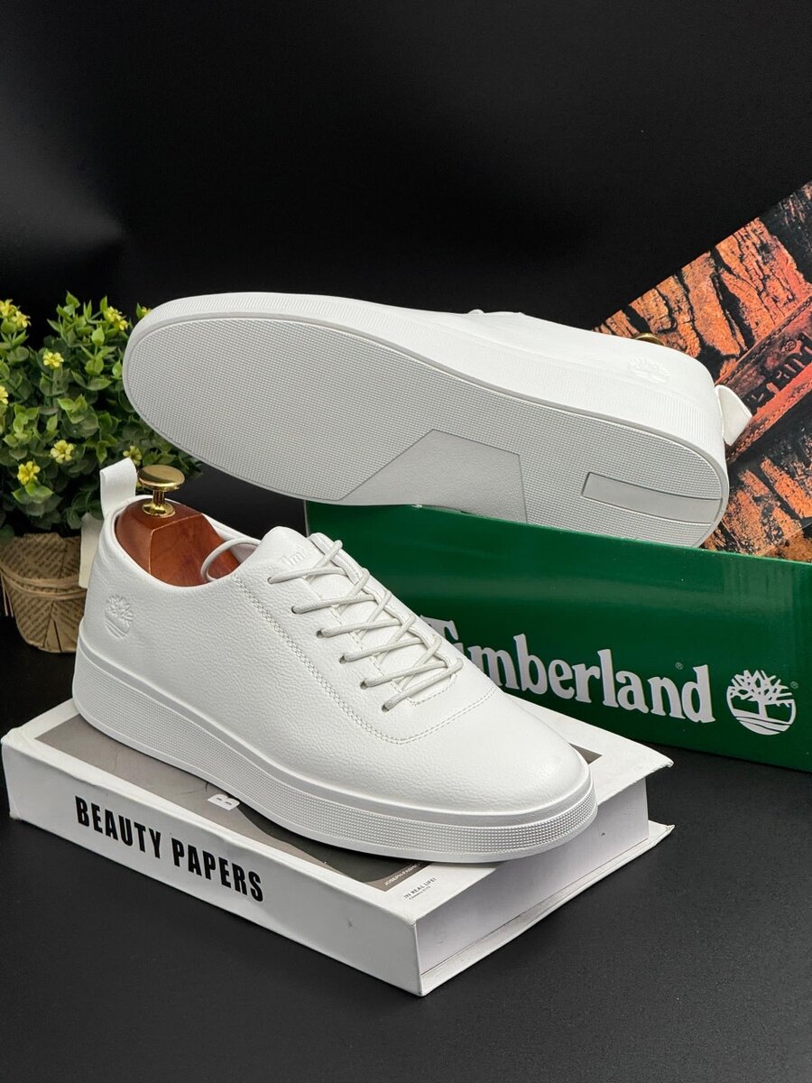 TIMBERLAND ALL WHITE