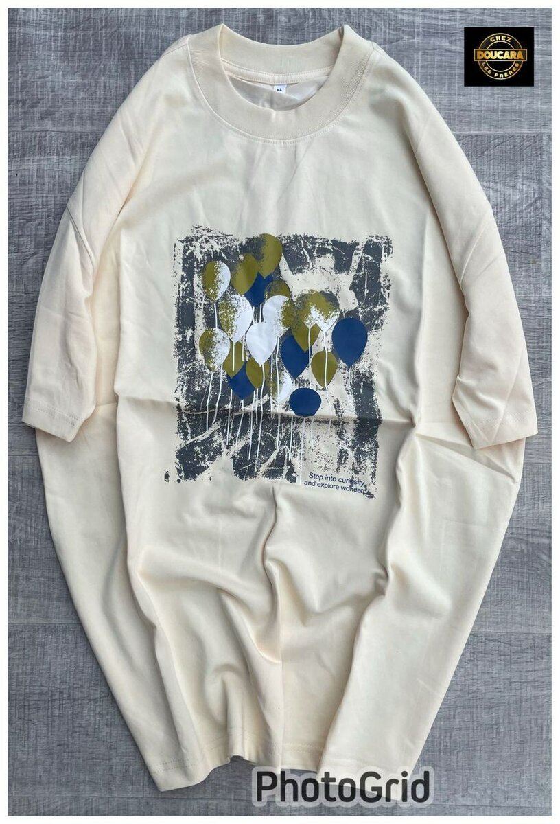 T-shirt oversize imprimée moderne