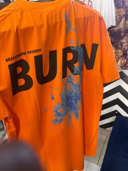 T-shirt imprimé tendance