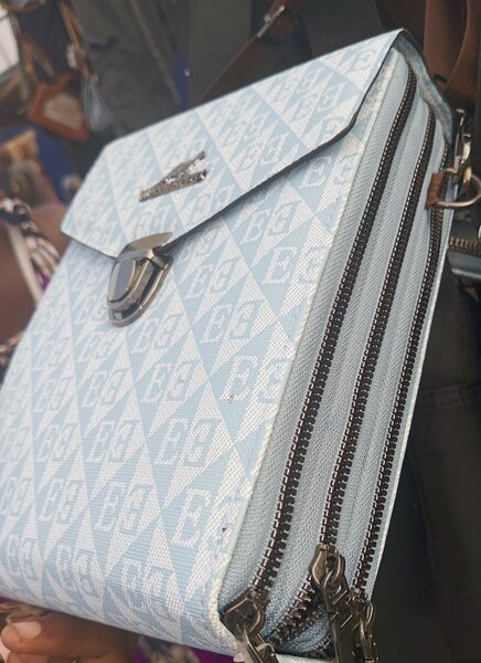 Sac bandoulière élégant