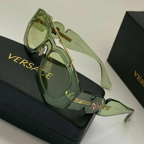 Lunettes de soleil de luxe élégantes