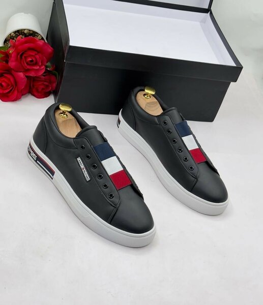 TOMMY HILFIGER CLASSIC