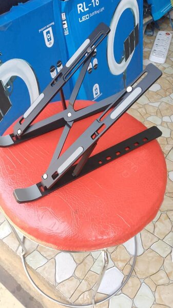 Laptop aluminum foldable stand