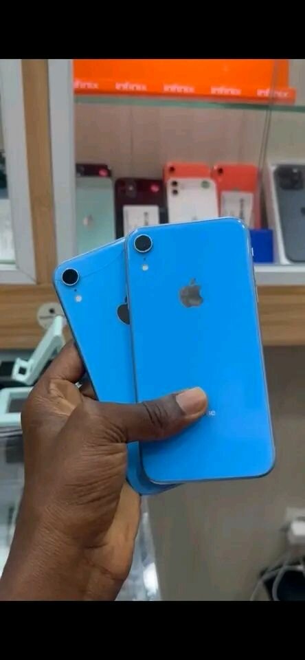 iPhone XR Bleu Débloqué