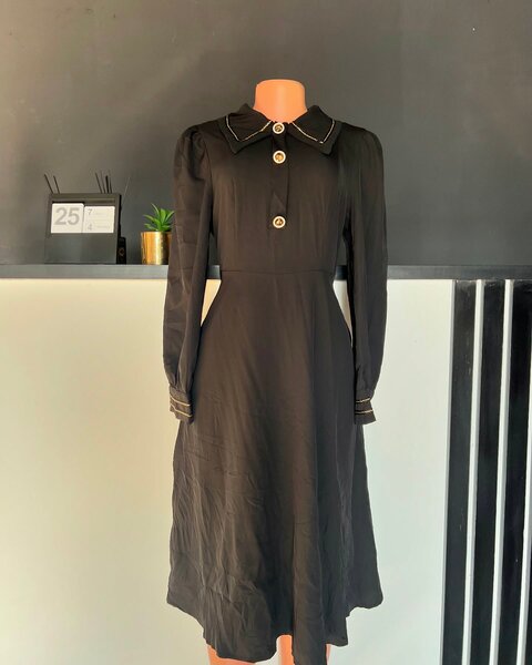  women's beautiful dress 