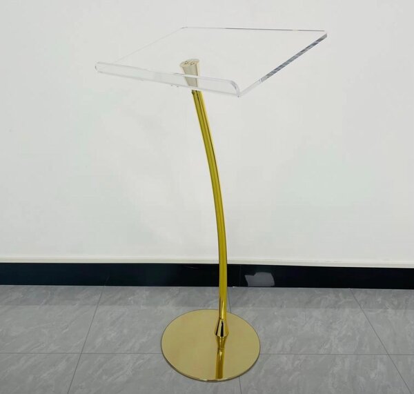 Pulpit / Speech Stand