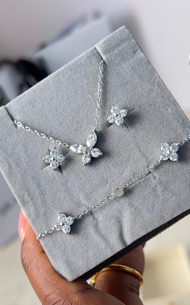 Boucles d´oreilles argentées