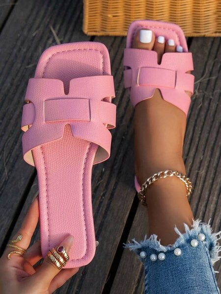 Tongs d'été élégantes pour femmes