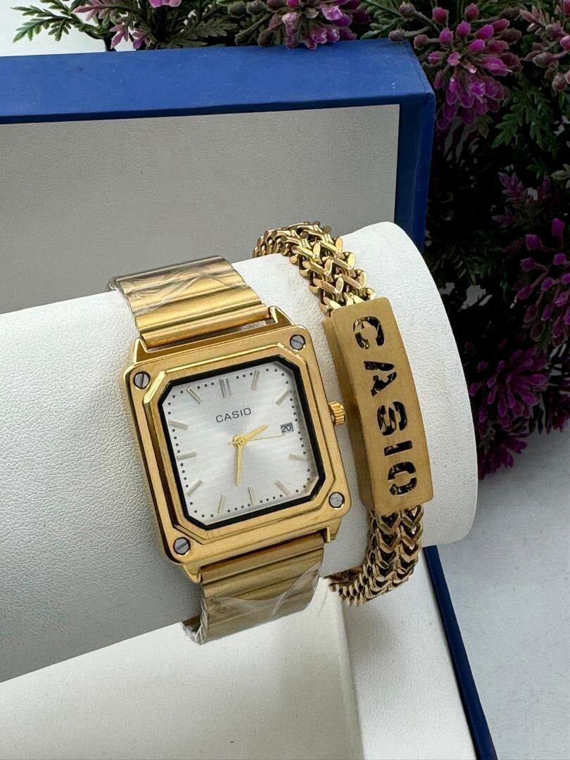 Casio chain watch with bracelets