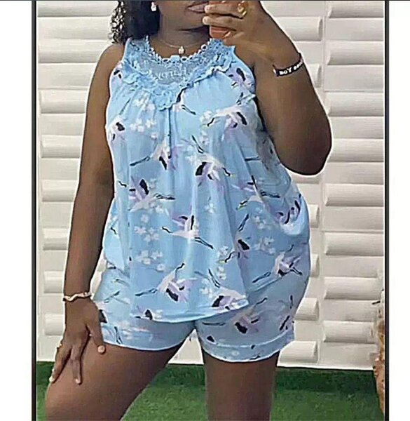 Pyjama d'été en soie florale