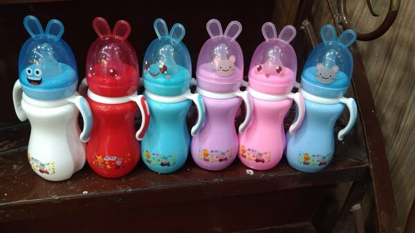 Bear Shaped Feeders