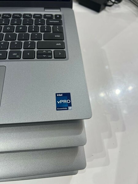 DELL PRECISION 3480 MOBILE WORKSTATION.