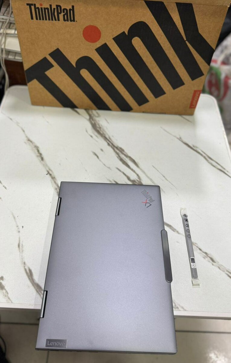 lenovo thinkpad x12 ultra 7