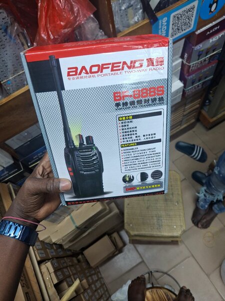 Talkie-Walkie Baofeng BF-888S