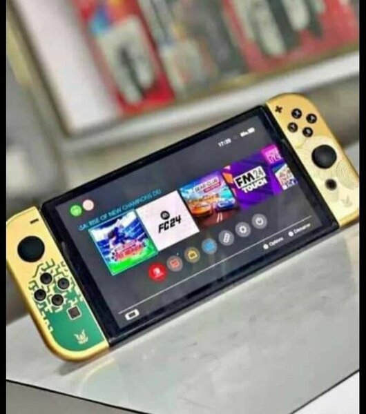 Console portable édition Pikachu