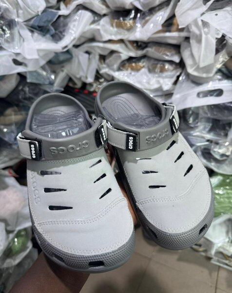 Sabots confortables gris homme