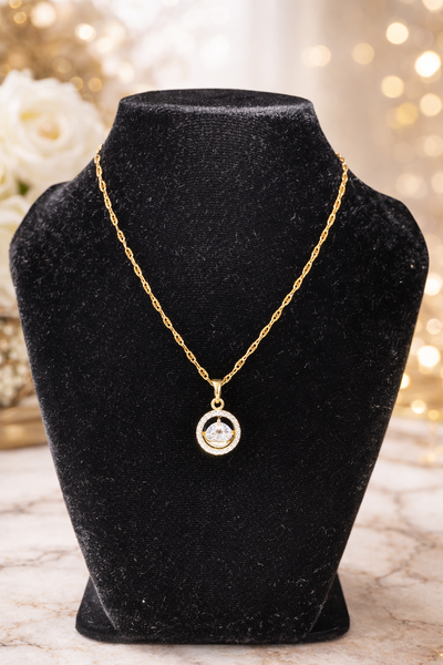 Collier pendentif élégant