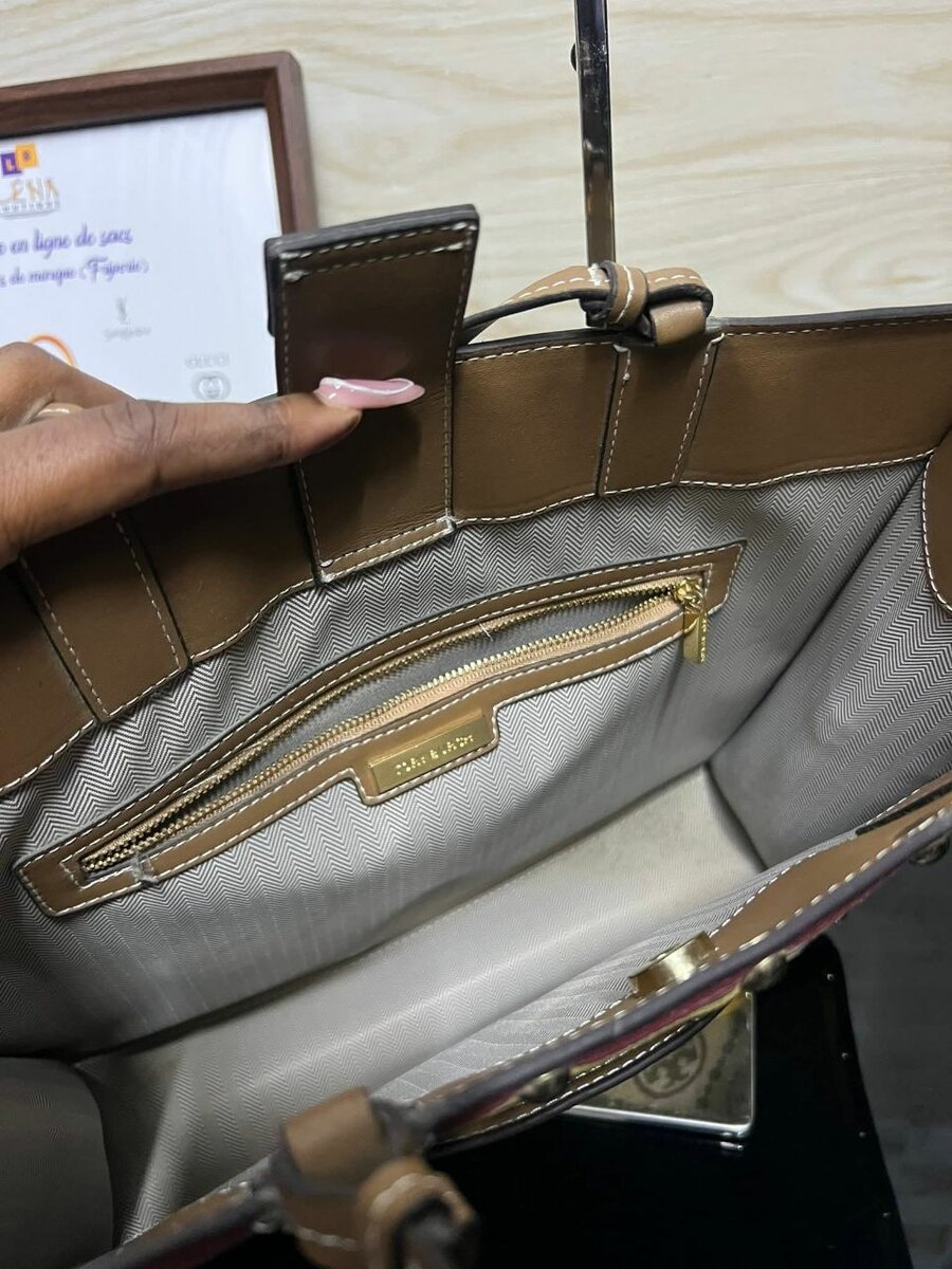 Sac à main en cuir chic