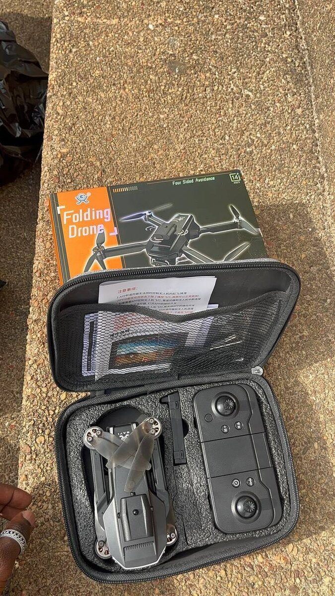 Drone pliable à 2 caméras