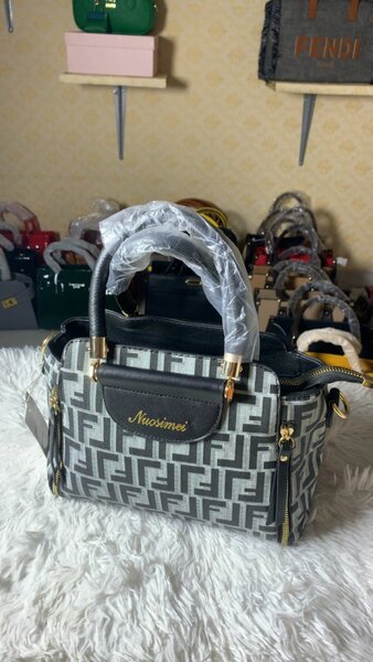 Sac à main motif élégant