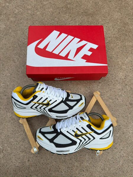 Nike Sneakers Running Jaune