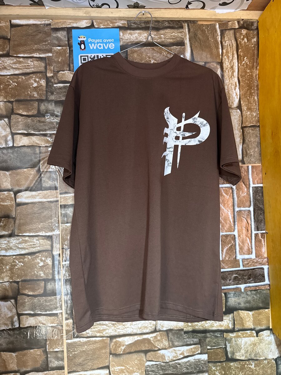 T-shirts Unisex Logo Design