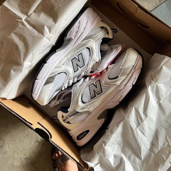 NEW BALANCE530