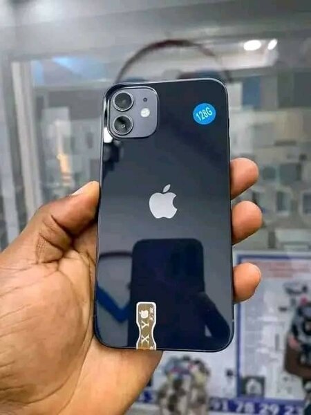 iPhone 12 noir 128 Go
