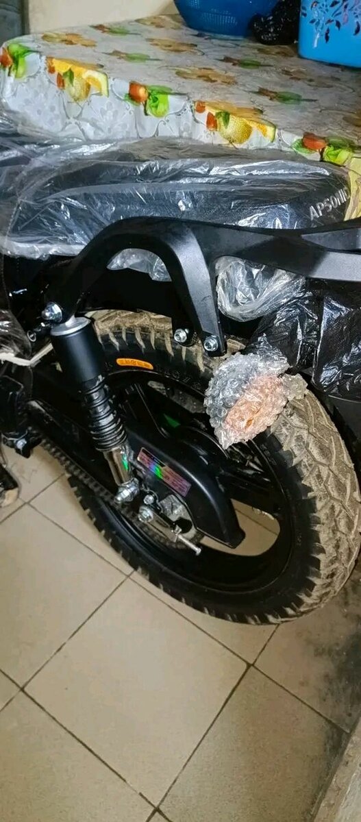 Moto tout-terrain robuste