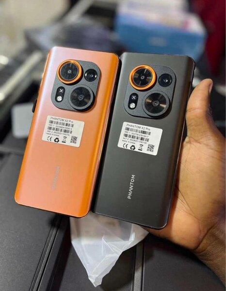 Smartphone Phantom ZF Pro