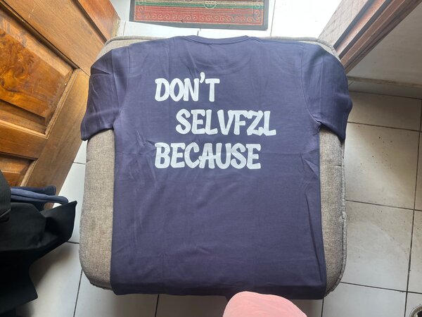 T-Shirt "Don't SELVF2L"