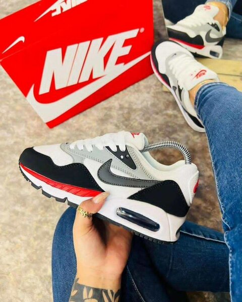 CHAUSSURE NIKE AIR MAX