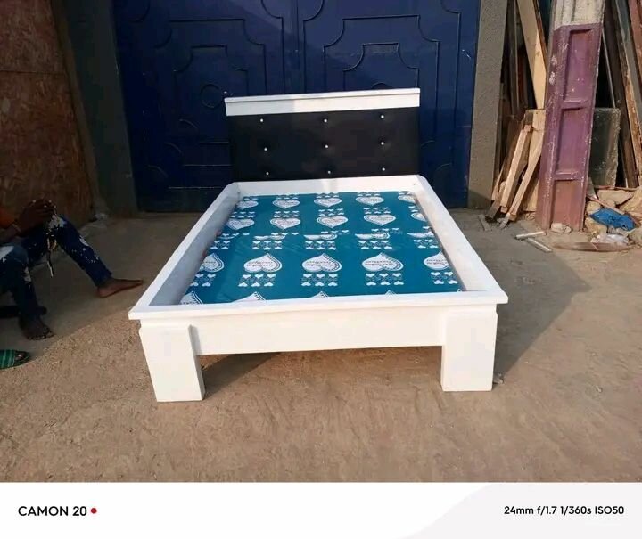 Lit deux places disponible