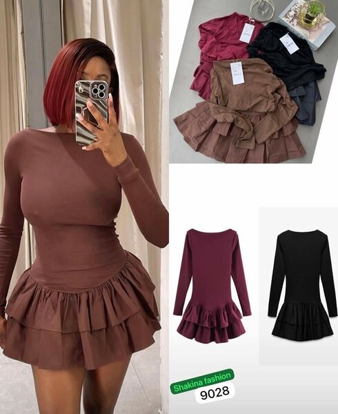 Robe moulante à volants