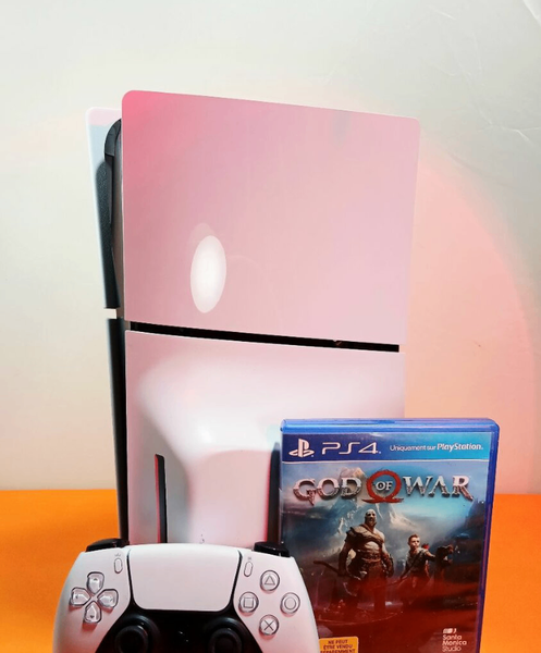 Console PS4 + God of War
