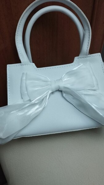 Сумочка с бантиком