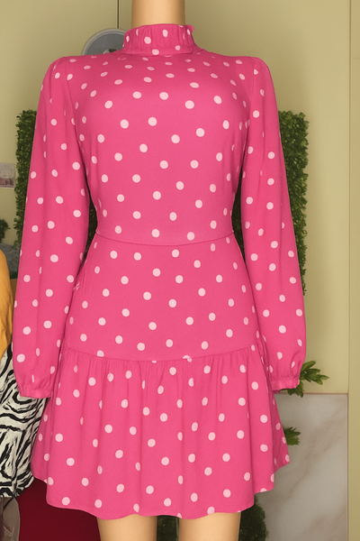 Robe à pois élégante