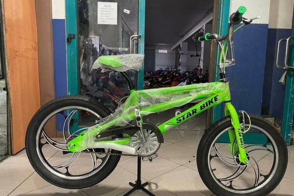 Vélo BMX Star Bike Vert
