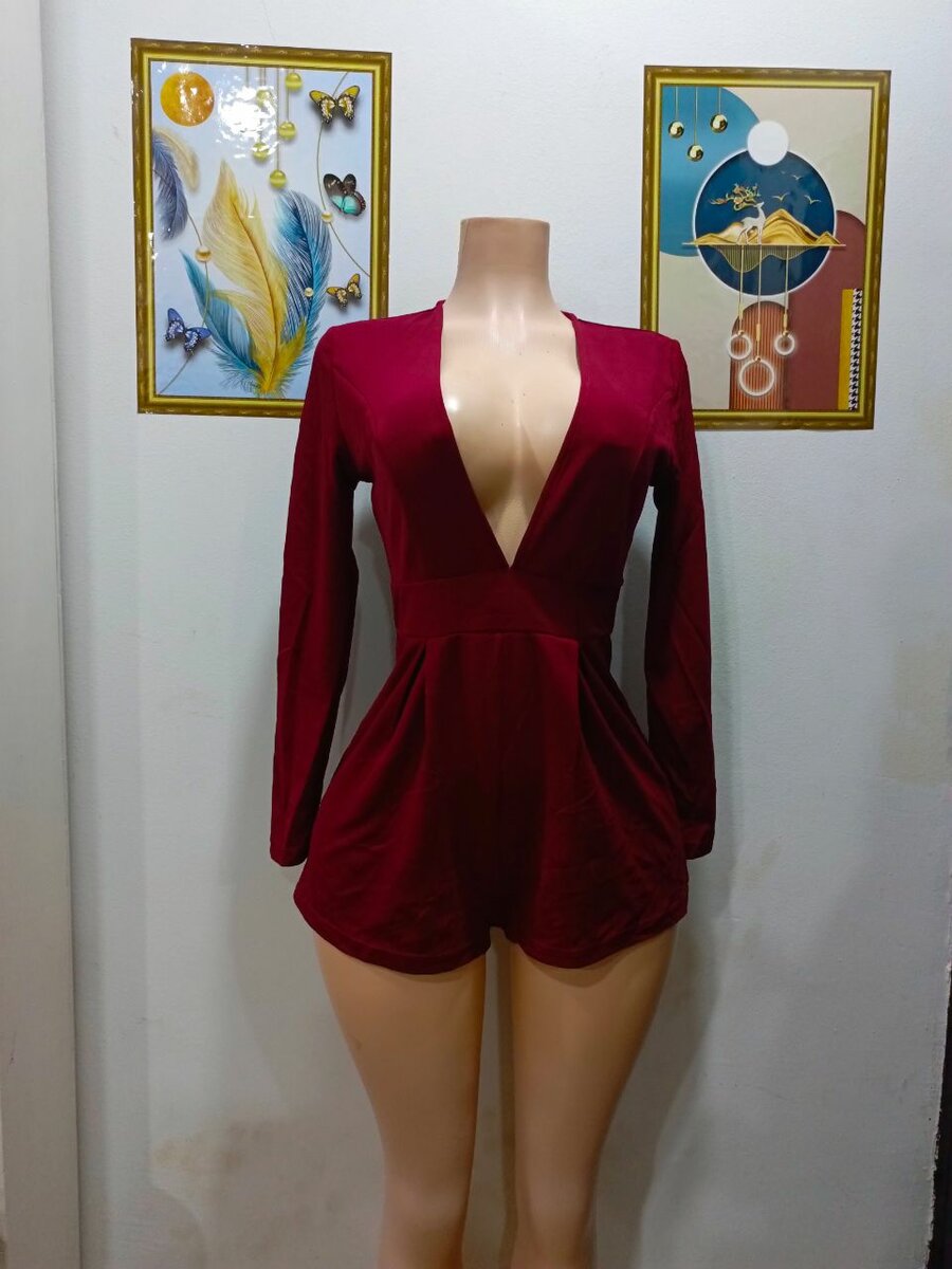 Combinaison courte rouge femme