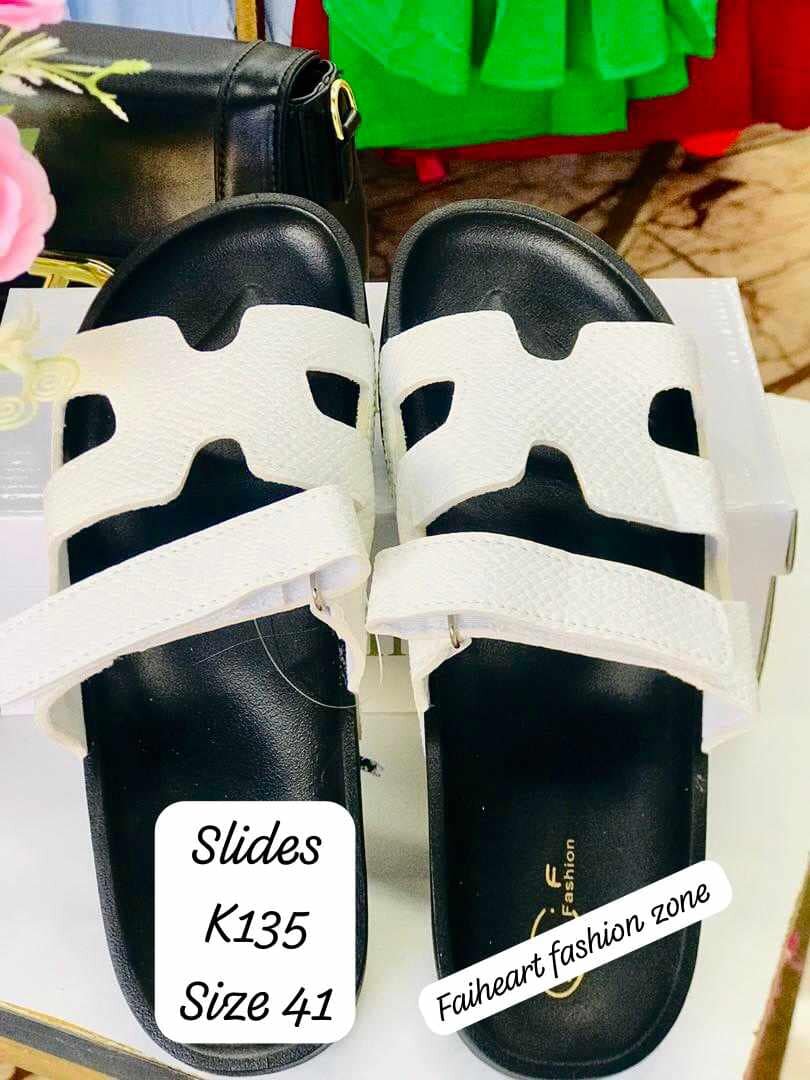 Women's black and white sandals Size 41