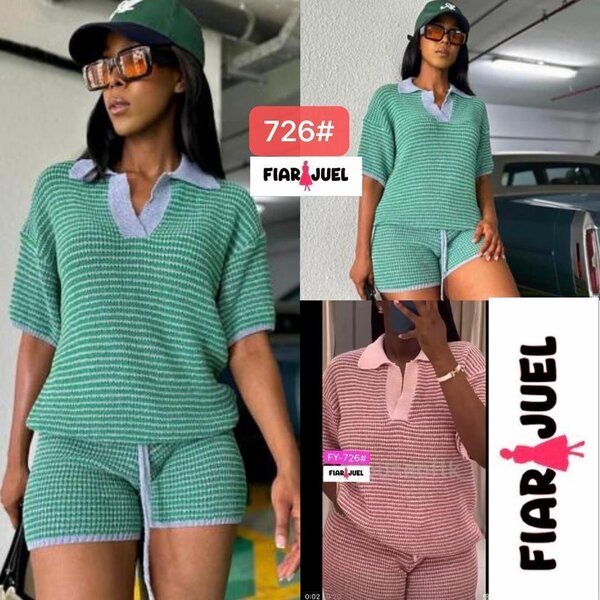 Tenue d'été en tricot pour femmes