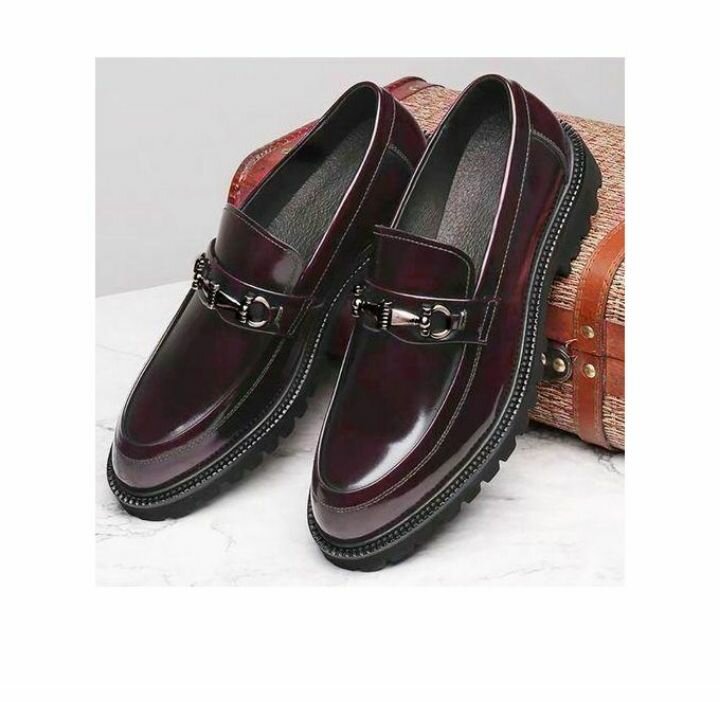 Mocassins en cuir verni homme